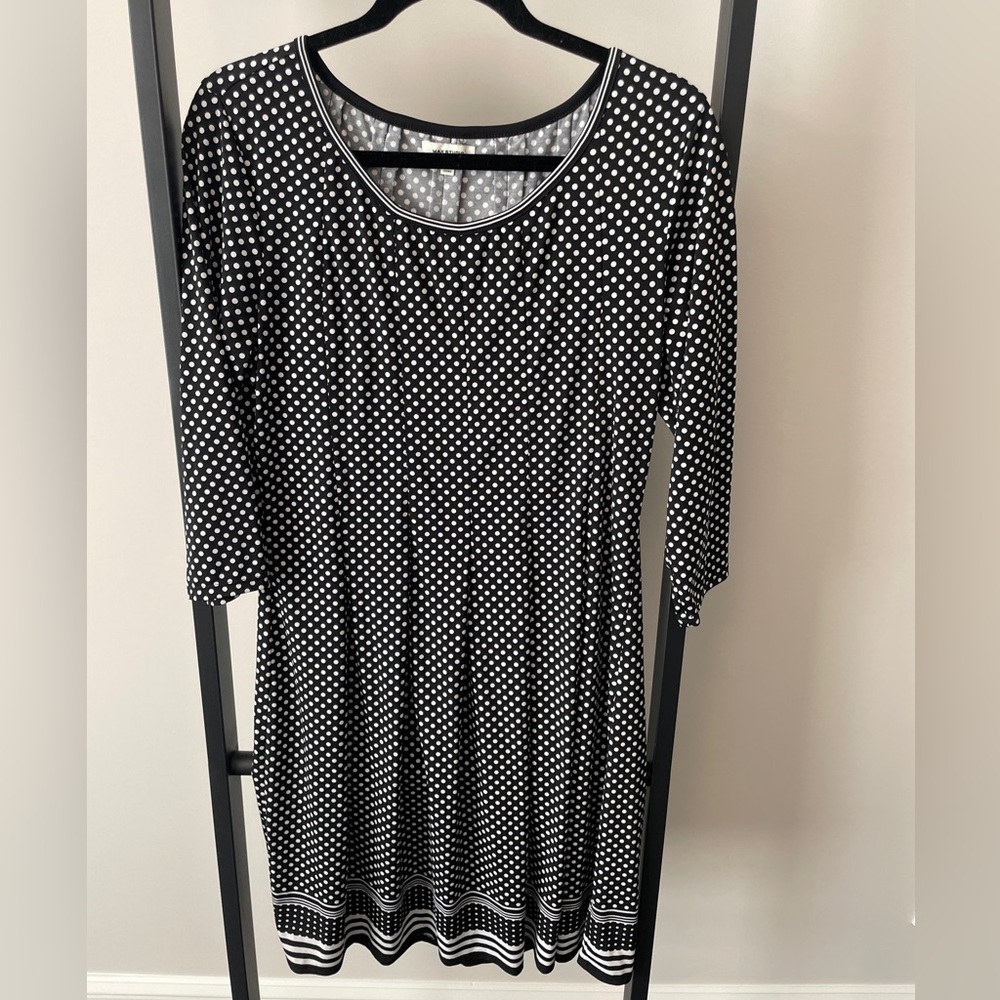 Max Studio Black and White Dotted Long Sleeve Dress